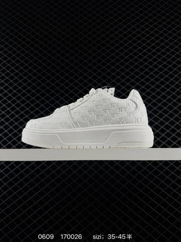 MLB Chunky Liner New York Yankees Triple White EU 35-45 Skate Shoe Skate Sneakers - Unisex