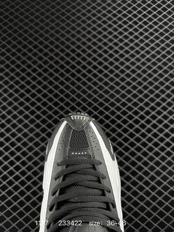 Nike Shox R4 black/white/ice blue 36-46 running