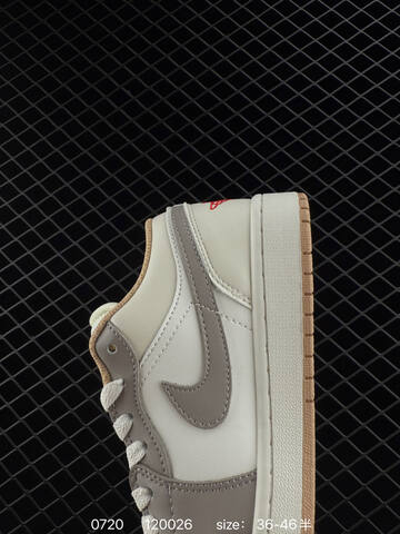 Jordan Air Jordan 1 Low White Grey Sail Gum Red EU 36-46 Sneaker - Unisex BS-81039
