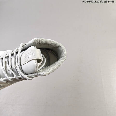 On THE ROGER Clubhouse Mid Light Grey White EU 36-45 Sneaker Casual Sneakers - Unisex BS-69800