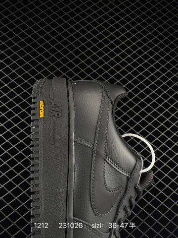 Nike Air Force 1 07 Low Triple Black EU 36-47 5 Lifestyle - Unisex (BS-73748)