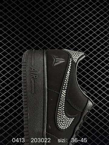 Nike Air Force 1 07 Black With Rhinestone Swoosh Accents EU 36-45 Lifestyle - Unisex (BS-72125)