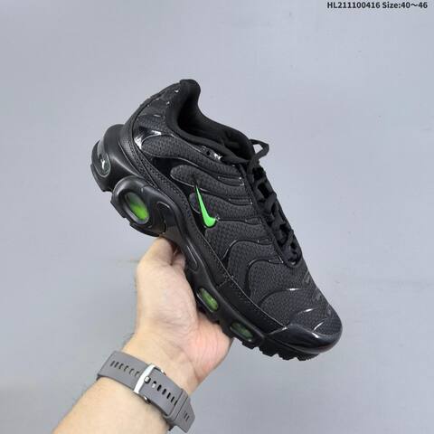 Nike Air Max Plus TN Black Neon Green EU 40-46 Running Shoe - Men s BS-60705