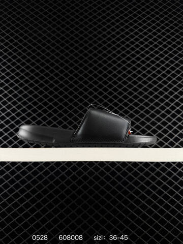 Nike Benassi Swoosh Black White EU 36-45 Casual - Unisex (BS-71144)