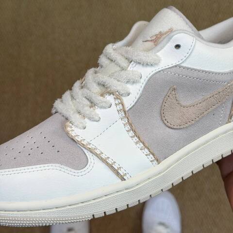 Jordan Air Jordan 1 Low SE HV4268-120 White Light Grey Beige Sail US 10 UK 7 5 EUR 42 Sneaker - Men's (BS-87230)