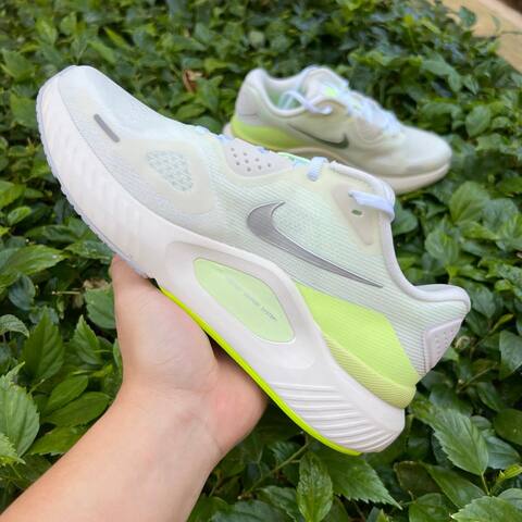 Nike Structure 26 HJ1101-103 Summit White Chrome US W 8 5 US M 7 EU 40 Running - Men's (BS-87059)