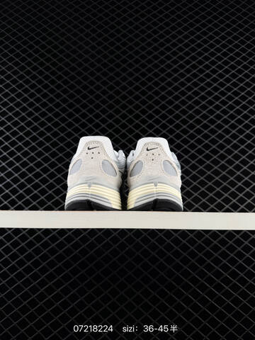 Nike P-6000 Grey White Cream Black EU 36-45 Running - Unisex BS-70144