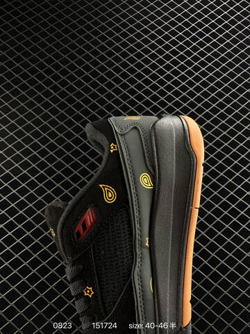 Jordan Air Jordan 4 Retro OG Black Gold Gum Dark Grey Red EU 40-46 Basketball Shoe - Men s BS-80849