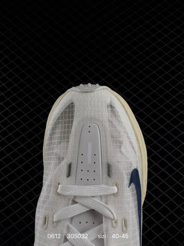 Nike Ava Rover White Cream Navy Silver EU 40-45 Running - Men s BS-70821
