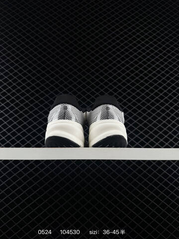 Nike ZoomX Running White Black EU 36-45 - Unisex (BS-71238)