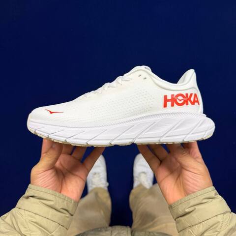 HOKA Arahi 7 White Red Running Shoe Running Sneakers BS-86826