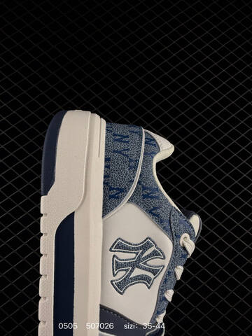 MLB Chunky Liner Mid NY Strap White Navy Blue EU 35-44 Skate Shoe Skate Sneakers - Unisex