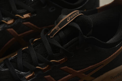ASICS GEL NIMBUS 27 PLATINUM 1011C095 001 Black Beet Juice Brown US 8 5 EUR 42 UK 7 5 CM 26 5 Running Shoe Running Sneakers - Men's (BS-59740)