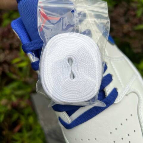 Jordan Air Jordan 1 Low SE IQ0400 100 White University Red Old Royal Blue EUR 42 Sneaker - Men s BS-87167