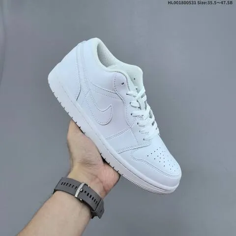 Jordan Air Jordan 1 Low Triple White 35 5 47 5 Casual - Unisex BS-65844