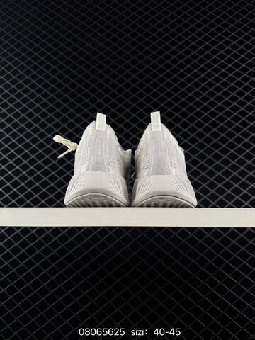 Nike Ava Rover Off White Light Grey EU 40-45 Running - Men s BS-69930
