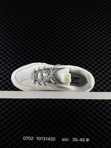 MLB Bigball Chunky Embo 3 Off White Black EU 35-45 Sneaker Casual Sneakers - Unisex
