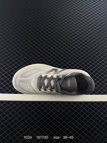 New Balance Fresh Foam More MMOR68C Black Grey White EU 36-45 Running Shoe - Unisex (BS-82681)