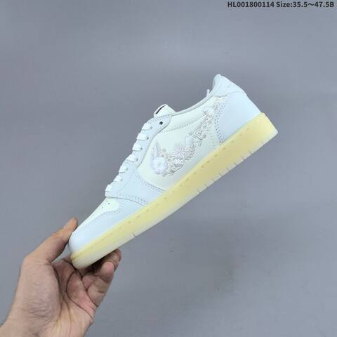 Nike Air Jordan 1 Low OG White Cream 35 5 47 5 Casual - Unisex (BS-66977)