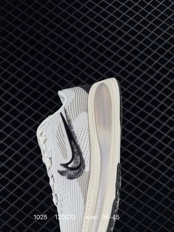 Nike Vomero 18 White Black Grey EU 36-45 Running - Unisex (BS-74580)