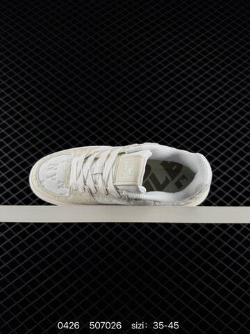 MLB Chunky Liner White Off White Beige EU 35-45 Skate Shoe Skate Sneakers - Unisex