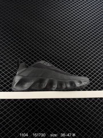 Nike Ava Rover Triple Black EU 36-47 5 Casual - Unisex (BS-74381)