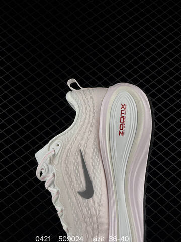 Nike Air Zoom Vomero PLUS White With Light Pink Accents Pink Outsole Black Outsole Edges EU 36-40 Running - Unisex (BS-71957)