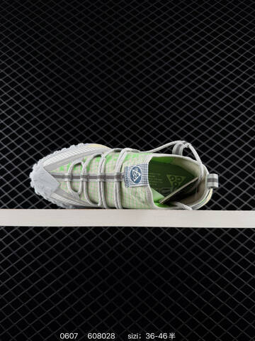 NIKE ACG Mountain Fly Gtx SE DC9045-200 36 36 5 37 5 38 38 5 3 Lifestyle - Women s BS-70931