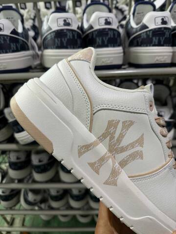 MLB Chunky Liner 3 ASXM046 Off White Beige Gold Skate Shoe Skate Sneakers