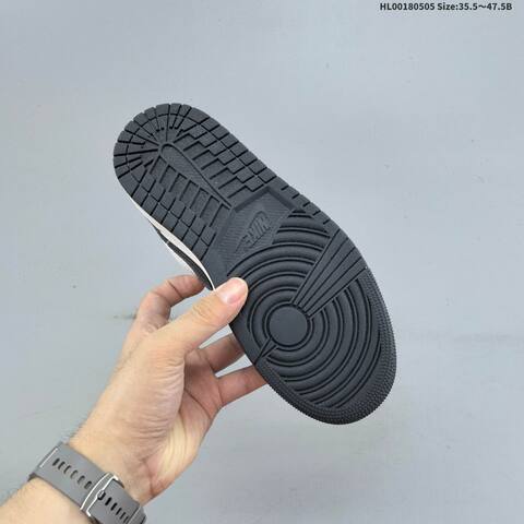Jordan Air Jordan 1 Low SE Black White With Pale Pink Laces 35 5 47 5 Lifestyle - Unisex (BS-66034)