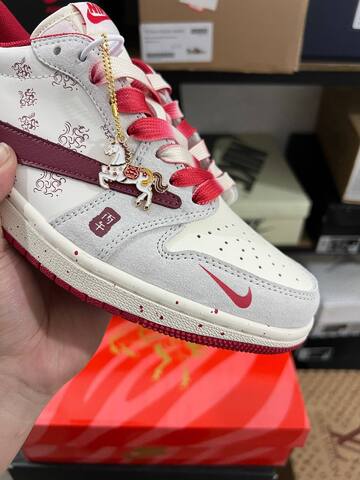 Jordan Air Jordan 1 Low Travis Scott CNY 2026 YX5066-413 Off White Light Grey Red Burgundy Sneaker BS-87226