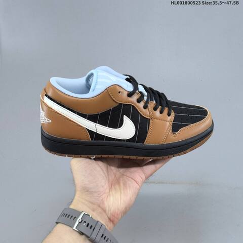 Jordan Air Jordan 1 Low Light British Tan Black White Light Blue 35 5 47 5B Lifestyle - Unisex (BS-65892)