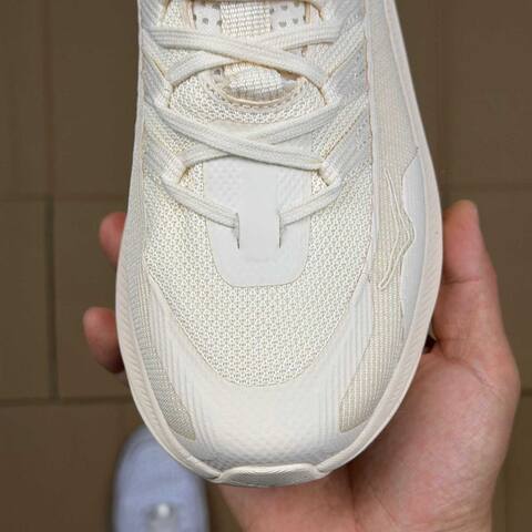 HOKA ONE ONE Kawana Off White Cream Running Shoe Running Sneakers (BS-86895)