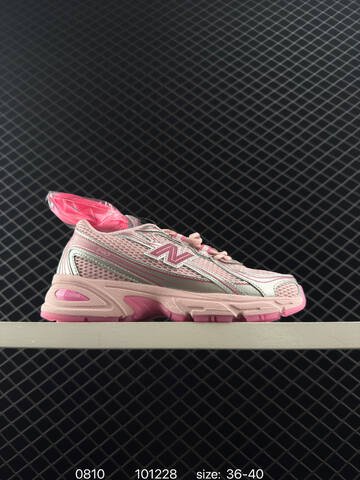 New Balance MR740 light pink silver bright pink