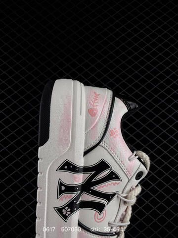 MLB Chunky Liner White Light Pink Black EU 35-45 Sneaker Casual Sneakers - Unisex