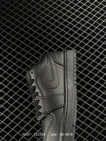Nike Court Vision Low Triple Black EU 36-46 5 Casual - Unisex (BS-74586)