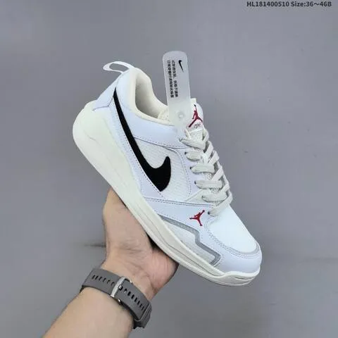 Jordan CMFT Era White Black Red EU 36-46 Casual - Unisex BS-66006