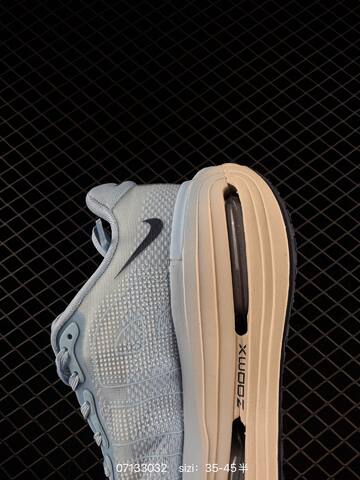 Nike Air Zoom Vomero Premium Light Blue Cream Dark Blue EU 35-45 Running - Unisex (BS-70268)
