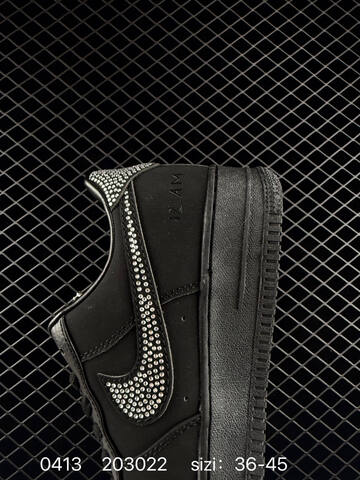 Nike Air Force 1 07 Black With Rhinestone Swoosh Accents EU 36-45 Lifestyle - Unisex BS-72125