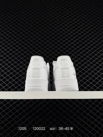 Nike Air Force 1 07 White EU 36-45 5 Lifestyle - Unisex BS-73841