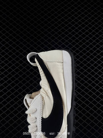 Nike Jacquemus x Nike Jacumoon Off White Black White EU 36-45 Lifestyle - Unisex BS-71638