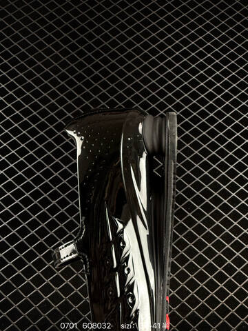 Nike SHOX Z Calistra Black Silver Red EU 36-41 Sneaker - Unisex (BS-70486)