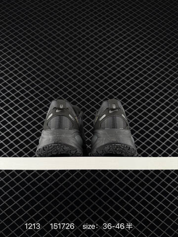 Nike Vomero 18 GTX HQ7002-002 Black Dark Gray EU 36-46 5 Running - Unisex (BS-73735)