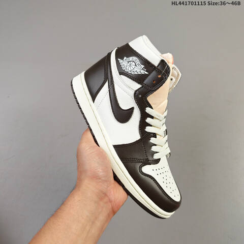 Jordan Air Jordan 1 Retro High OG Black White Cream With Peach Accents 36 46B Lifestyle - Women's (BS-63706)