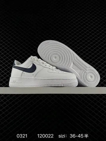Nike Air Force 1 '07 White/Navy EU 36-45.5 lifestyle