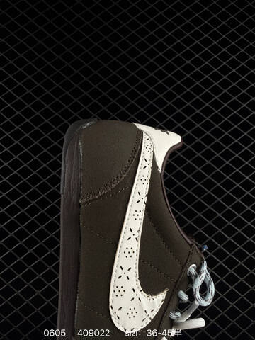 Nike Sprint Sister II Dark Brown White Black EU 36-45 Lifestyle - Unisex (BS-70965)