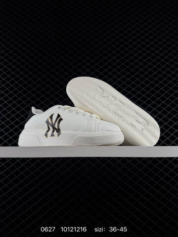 MLB Chunky Classic NY Off White Black EU 36-45 Skate Shoe Skate Sneakers - Unisex