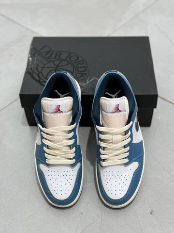 Jordan Air Jordan 1 Low SE HM3711-144 White Armory Navy Aegean Storm Cream EU 41 Sneaker - Men's (BS-87170)