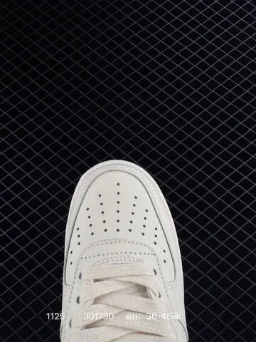 Nike Air Force 1 07 White With Blue Swoosh EU 36-45 Lifestyle - Unisex BS-74018