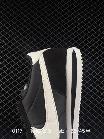 Nike Classic Cortez SE HF0263-001 Black White EU 36-45 5 Casual - Unisex BS-73101